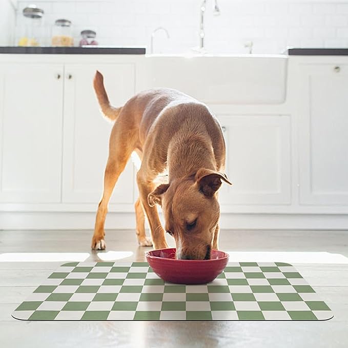 Checkered Dog Food Mat, Absorbent Leak-Proof Pet Feeding Mat, Quick Dry Cat Food Mat for Messy Drinkers 17" x 32" Green