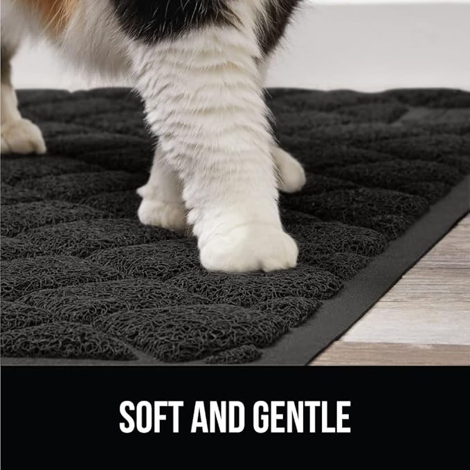 GORILLA GRIP Cat Litter Box Mat, Water Resistant, US Designed Kitty Litter Trapping Mats, Easy to Clean, Scatter Control, Less Mess and Clean Floors, Kitten Supplies for Indoor Cats, 17x11 Black