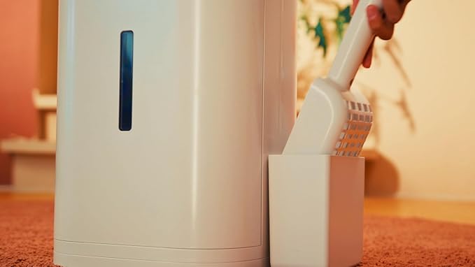 Litter Zero Base Set (Includes 1 Refill, Scoop) + 3 Additional Refill Pack