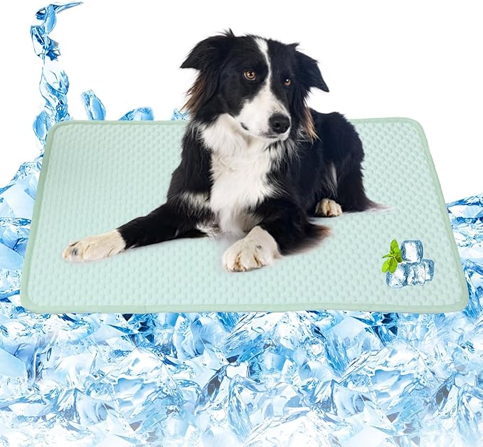 SOMOYA Dogs Cooling Mat Pet Cooling Pads Blanket Sleeping Kennel Mat,Washable Ice Silk Sleep Mat Pad Breathable for Large Dogs Cats (Green, Medium (29.5x18.8 in))
