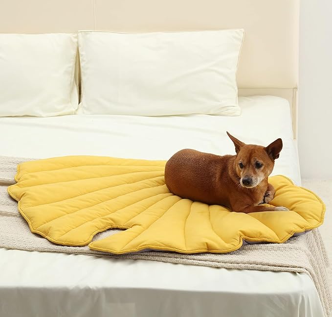 50x45 Inch Leaf Shaped Cotton Dog Blanket, Extra Large Pet Blanket for Small Medium Large Dogs, Machine Washable Puppy Mat for Couch Protection, Soft Plush Dog Bed for Furniture, Sofa, Floor
