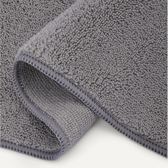 Amazon Basics Dog Bath Brush with Shampoo Dispenser and Fast Dry Towel, Blue and Orange, 3-Pack