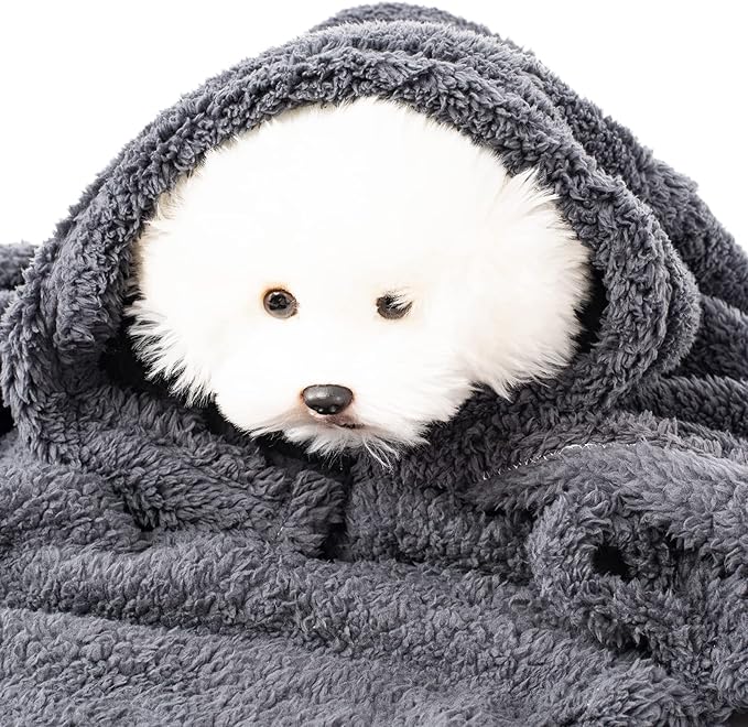 3 Blankets, Dog Cat Pet Blanket, Soft Warm Fleece, for Puppy, Small Dogs or Kitten, Cats, Plush Fuzzy Blanket for Bed, Sofa, Travel (32" x 24", 3/Pack, Beige+Light Gray+Dark Gray)